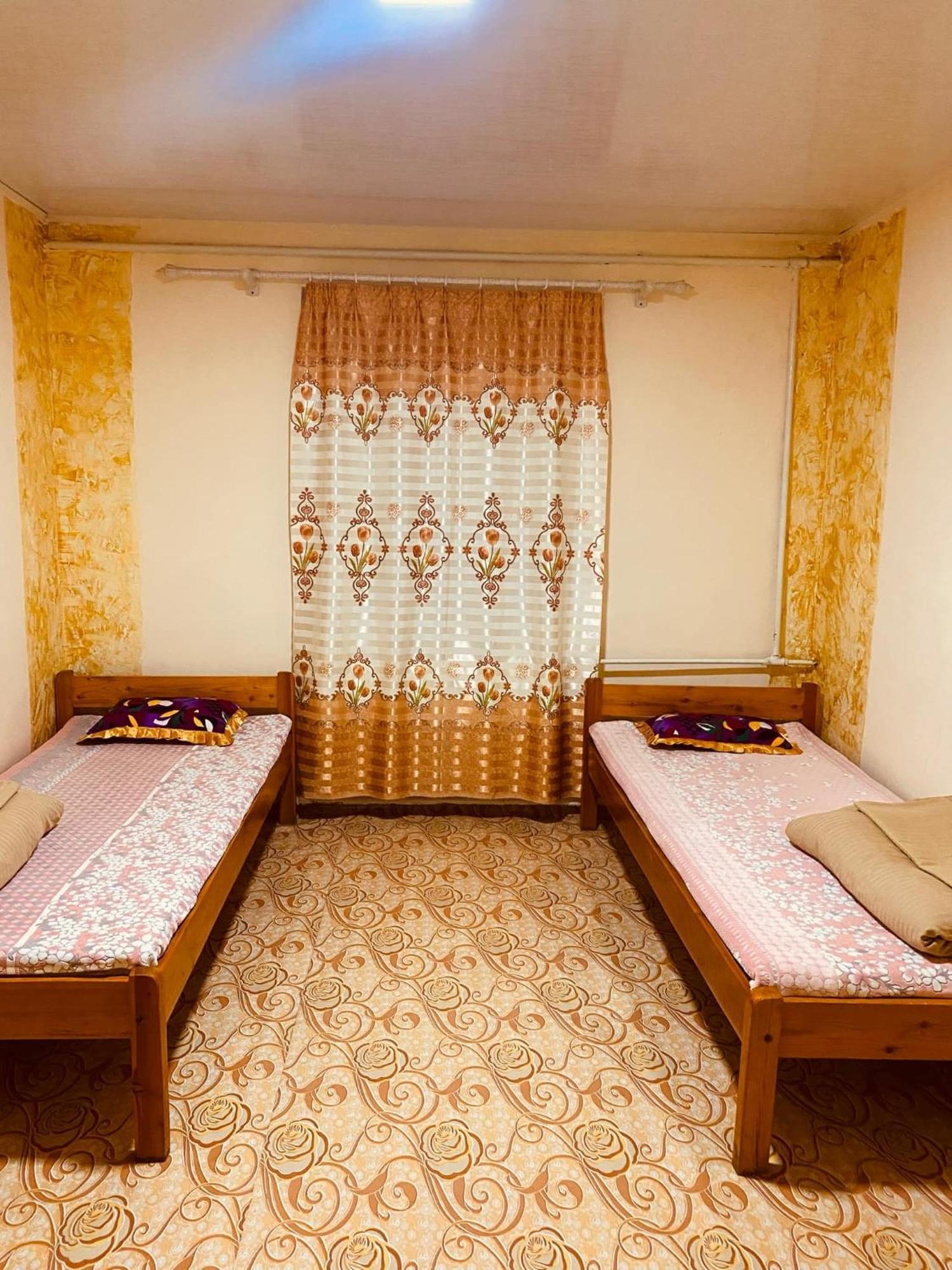Gaya'S Guest House Harhorin Экстерьер фото
